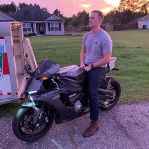 Meet your Posher, Blake